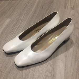 Salvatore Ferragamo heels white leather pumps shoe